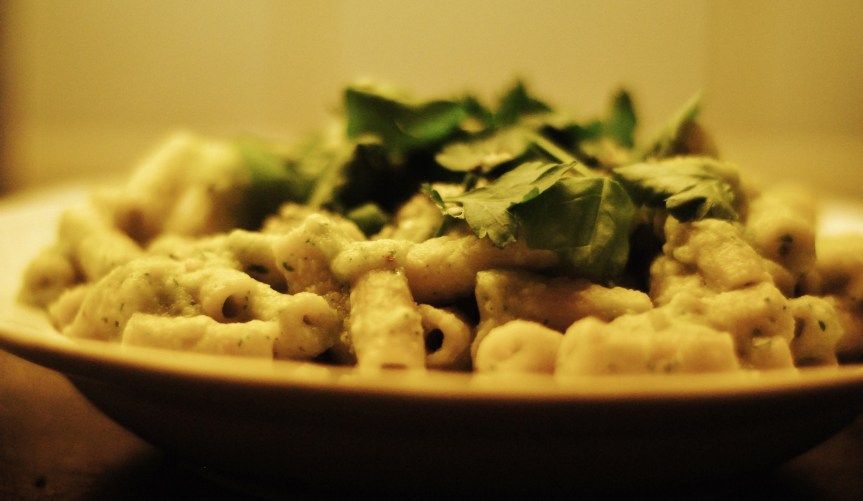Vegan Macaroni met Witte Saus&nbsp;(glutenvrij)